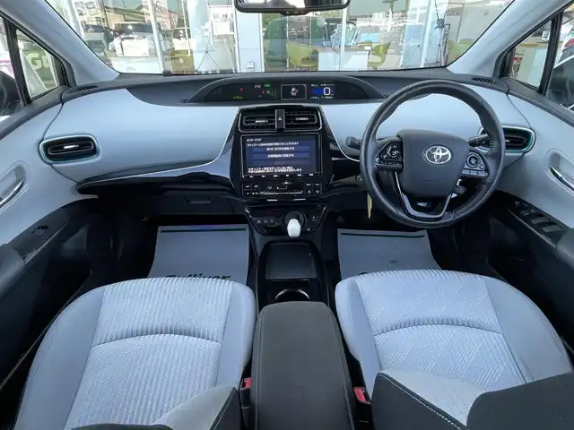 トヨタ プリウス A 青森県 2019(平31)年 8.9万km ホワイトパールクリスタルシャイン ワンオーナー/純正ナビ/BT/DVD/CD//純正アルミホイール/純正フロアマットクルーズコントロール/プッシュスタート/ETC2.0/バックカメラ/アイドリングストップ/クルーズコントロール/モデリスタエアロ/レーンアシスタント/コーナーセンサー/パワーシートD席/オートマチックハイビーム