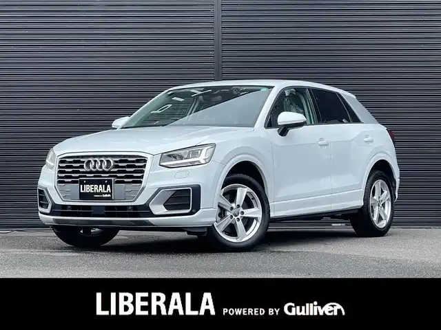 アウディ Ｑ２ 1．0 TFSI スポーツ 山梨県 2017(平29)年 1.6万km パール バーチャルコックピット　/黒皮/シートＨ　/純正ＭＭＩナビ　/フルセグＴＶ　/Ｂｌｕｅｔｏｏｔｈ　/Ｂカメラ　/ドラレコ前後　/ＡＣＣ　/ＬＫＡ　/Ａｕｄｉプレセンス　/Audisideassist/電動リアゲート