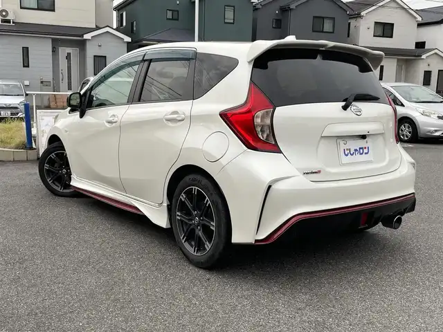 日産 ノート X DIG－S 愛知県 2012(平24)年 7.9万km ブリリアントホワイトパール (株)IDOMが運営する【じしゃロン名古屋鳴海店】の自社ローン専用車両になりますこちらは現金またはオートローンご利用時の価格です。自社ローンご希望の方は別途その旨お申付け下さい/社外ナビ/テレビ/Blutooth/バックカメラ/ETC/プッシュスタート/純正16インチAW