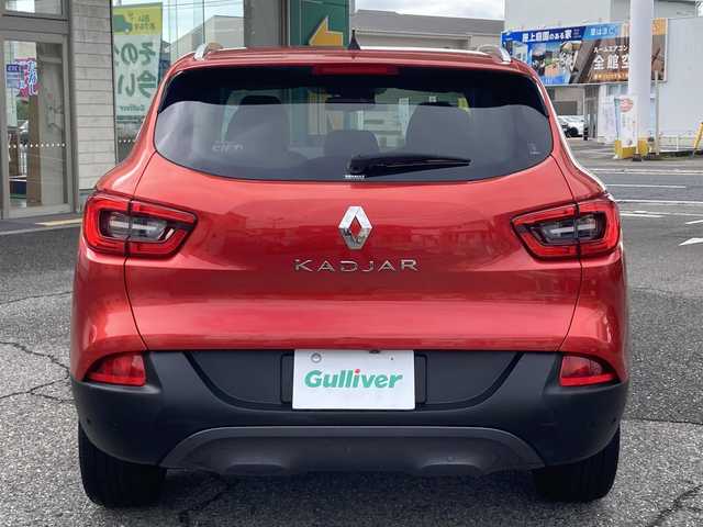 ルノー カジャー インテンス 山形県 2019(平31)年 7.2万km 赤 マルチファンクションディスプレイ/Bluetooth/FM/AM/USB/バックカメラ/ETC/エマージェンシーブレーキサポート/レーンディパーチャーウォーニング(車線逸脱警報)/ブラインドスポットワーニング(後側方車両検知警報)/オートハイ／ロービーム/前後クリアランスソナー/イージーパーキングアシスト/クルーズコントロール/ステアリングスイッチ/D/N シートヒーター/D パワーシート/LEDヘッドライト/フォグランプ/オートライト/プッシュスタート/電格ミラー/ルーフレール/革巻きステアリング/ISOFIX/スペアキー1本/新車時保証書/取扱説明書