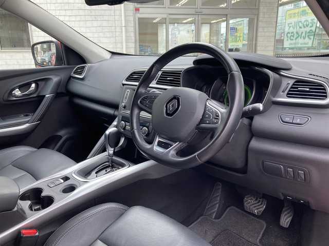 ルノー カジャー インテンス 山形県 2019(平31)年 7.2万km 赤 マルチファンクションディスプレイ/Bluetooth/FM/AM/USB/バックカメラ/ETC/エマージェンシーブレーキサポート/レーンディパーチャーウォーニング(車線逸脱警報)/ブラインドスポットワーニング(後側方車両検知警報)/オートハイ／ロービーム/前後クリアランスソナー/イージーパーキングアシスト/クルーズコントロール/ステアリングスイッチ/D/N シートヒーター/D パワーシート/LEDヘッドライト/フォグランプ/オートライト/プッシュスタート/電格ミラー/ルーフレール/革巻きステアリング/ISOFIX/スペアキー1本/新車時保証書/取扱説明書