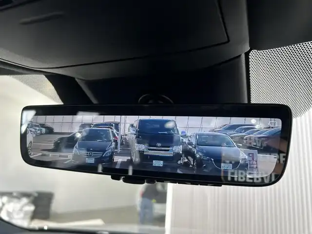 レクサス ＲＸ 450h+ バージョンL 愛知県 2023(令5)年 1.6万km グラファイトブラックガラスフレーク 開閉式サンルーフ/ルーフレール/置くだけ充電/純正ディスプレイオーディオ/パノラミックビューモニター/レクサスセーフティー/・プリクラッシュセーフティ/・レーンディパーチャーアラート/・レーントレーシングアシスト/・レーンチェンジアシスト/・レーダークルーズコントロール/・ブレードスキャンアダプティブハイビームシステム/・ロードサインアシスト/・発進遅れ告知機能/・ドライバー異常時対応システム/・ドライバーモニター連携/・フロントクロストラフィッ・アラー/・プロアクティブドライビングアシスト/レクサスチームメイト/・Advanced Drive/・Advanced Park/ヘッドアップディスプレイ/ブラインドスポットモニター/パワーシート/シートヒーター全席/シートクーラー全席/ステアリングヒーター/パドルシフト/電動リアゲード/純正フロアマット/デジタルインナーミラー/ETC2.0/AC100V/オートライト/純正LEDライト