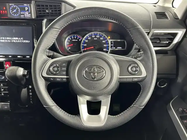 トヨタ ルーミー カスタムG 佐賀県 2020(令2)年 3.3万km ブラックマイカメタリック 純正9インチナビ　/フルセグTV/CD/DVD/Bluetooth/バックカメラ/衝突被害軽減システム/レーダークルーズコントロール/レーンアシスト/先行車発信お知らせ機能/ロードサインアシスト/オートライト/オートマチックハイビーム/LEDヘッドライト/フォグライト/電動パーキング/ブレーキホールド/クリアランスソナー/両側パワースライドドア/運転席・助手席シートヒーター/ＩＳＯＦＩＸ対応/シートバックテーブル/後席サンシェード/純正フロアマット/純正14インチアルミホイール/スマートキー/プッシュスタート