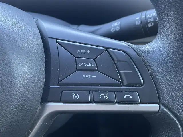 日産 セレナ X V 静岡県 2020(令2)年 3.6万km インペリアルアンバーP ワンオーナー/純正10インチナビ/・フルセグTV/・Bluetooth接続/・DVD再生/クルーズコントロール/エマージェンシーブレーキ/アラウンドビューモニター/両側パワースライドドア/サイドリフトシート/プッシュスタート/スマートキー/ナビ連動ドラレコ/ビルトインETC/LEDオートライト/オートハイビーム