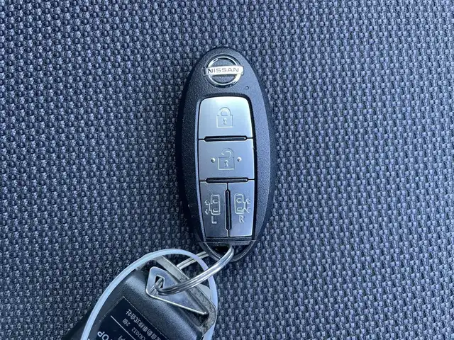 日産 セレナ X V 静岡県 2020(令2)年 3.6万km インペリアルアンバーP ワンオーナー/純正10インチナビ/・フルセグTV/・Bluetooth接続/・DVD再生/クルーズコントロール/エマージェンシーブレーキ/アラウンドビューモニター/両側パワースライドドア/サイドリフトシート/プッシュスタート/スマートキー/ナビ連動ドラレコ/ビルトインETC/LEDオートライト/オートハイビーム