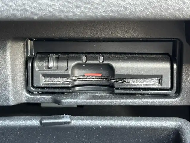 日産 セレナ ニスモ 栃木県 2018(平30)年 7.4万km ダイヤモンドブラック 純正9インチメモリナビ/フルセグTV/DVD/Blu-ray/Bluetooth/USB/MSV/TVキャンセラー/フリップダウンモニター/ETC/ナビ連動ドライブレコーダー/プロパイロット/エマージェンシーブレーキ/踏み間違い衝突防止アシスト/車線逸脱警報/進入禁止標識検知/フロント/バックソナー/セーフティパック/・アラウンドビューモニター　・インテリジェントルームミラー/・インテリジェントパーキングアシスト　・ふらつき警報/・ヒーター付ドアミラー/快適パック/両側ハンズフリーパワースライドドア/LEDヘッドライト/スマートキー×2