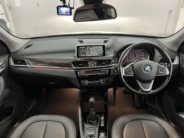 ＢＭＷ Ｘ１ xDrive 20i xライン ハイラインパッケージ 兵庫県 2017(平29)年 5.7万km 黒 純正ナビ/バックカメラ/Bluetooth/フロントシートヒーター/電動フロントシート/ブラックレザーシート/ドライブレコーダー前後カメラ/ETC/レーンキープアシスト/コンフォートアクセス/パワーバックドア/LEDヘッドライト/スペアキー