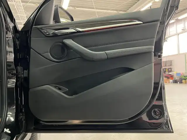 ＢＭＷ Ｘ１ xDrive 20i xライン ハイラインパッケージ 兵庫県 2017(平29)年 5.7万km 黒 純正ナビ/バックカメラ/Bluetooth/フロントシートヒーター/電動フロントシート/ブラックレザーシート/ドライブレコーダー前後カメラ/ETC/レーンキープアシスト/コンフォートアクセス/パワーバックドア/LEDヘッドライト/スペアキー