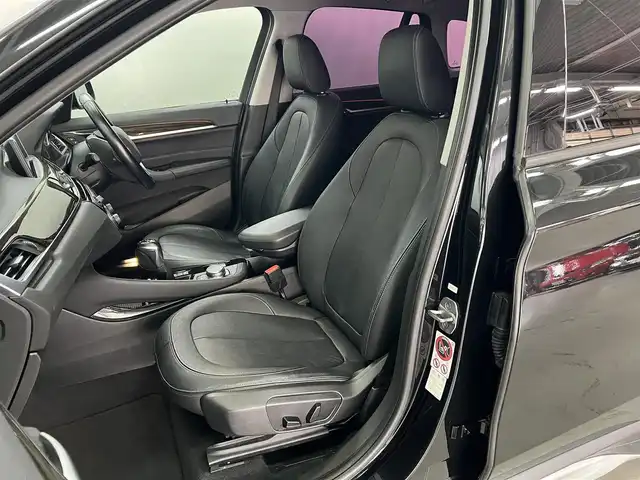 ＢＭＷ Ｘ１ xDrive 20i xライン ハイラインパッケージ 兵庫県 2017(平29)年 5.7万km 黒 純正ナビ/バックカメラ/Bluetooth/フロントシートヒーター/電動フロントシート/ブラックレザーシート/ドライブレコーダー前後カメラ/ETC/レーンキープアシスト/コンフォートアクセス/パワーバックドア/LEDヘッドライト/スペアキー
