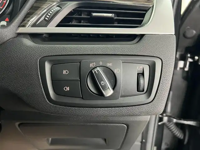 ＢＭＷ Ｘ１ xDrive 20i xライン ハイラインパッケージ 兵庫県 2017(平29)年 5.7万km 黒 純正ナビ/バックカメラ/Bluetooth/フロントシートヒーター/電動フロントシート/ブラックレザーシート/ドライブレコーダー前後カメラ/ETC/レーンキープアシスト/コンフォートアクセス/パワーバックドア/LEDヘッドライト/スペアキー