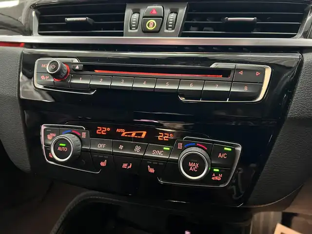 ＢＭＷ Ｘ１ xDrive 20i xライン ハイラインパッケージ 兵庫県 2017(平29)年 5.7万km 黒 純正ナビ/バックカメラ/Bluetooth/フロントシートヒーター/電動フロントシート/ブラックレザーシート/ドライブレコーダー前後カメラ/ETC/レーンキープアシスト/コンフォートアクセス/パワーバックドア/LEDヘッドライト/スペアキー