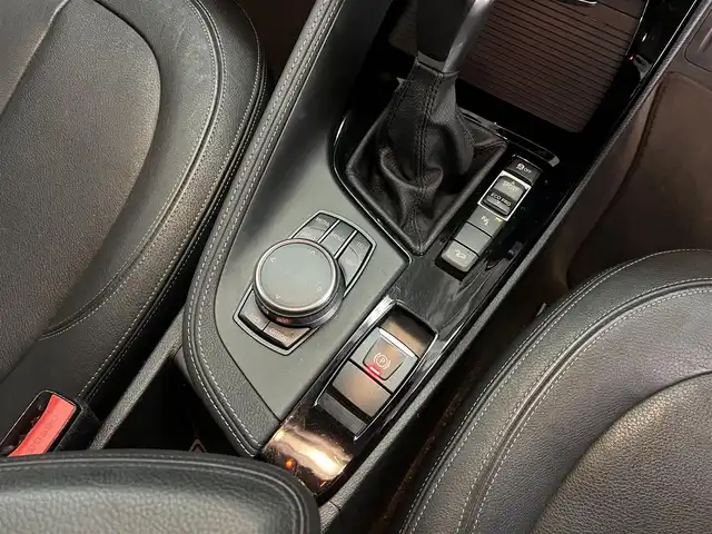 ＢＭＷ Ｘ１ xDrive 20i xライン ハイラインパッケージ 兵庫県 2017(平29)年 5.7万km 黒 純正ナビ/バックカメラ/Bluetooth/フロントシートヒーター/電動フロントシート/ブラックレザーシート/ドライブレコーダー前後カメラ/ETC/レーンキープアシスト/コンフォートアクセス/パワーバックドア/LEDヘッドライト/スペアキー