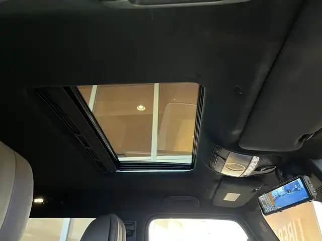 メルセデス・ベンツ ゲレンデヴァーゲン Ｇ４００ｄ AMGライン 宮城県 2023(令5)年 2.5万km パール G-manufakturプログラム/ラグジュアリーパッケージ/アダプティブダンピングシステム/レーダーセーフティパッケージ/サンルーフ/COMANDシステムHDDナビ/フルセグTV/360°カメラシステム/本革シート/シートベンチレーション/シートヒーター/メモリ機能付きパワーシート/LEDヘッドライト/オートマチックハイビーム/社外デジタルインナーミラー型ドラレコ/純正20インチAW/ステアリングスイッチ/パドルシフト/アンビエントライト