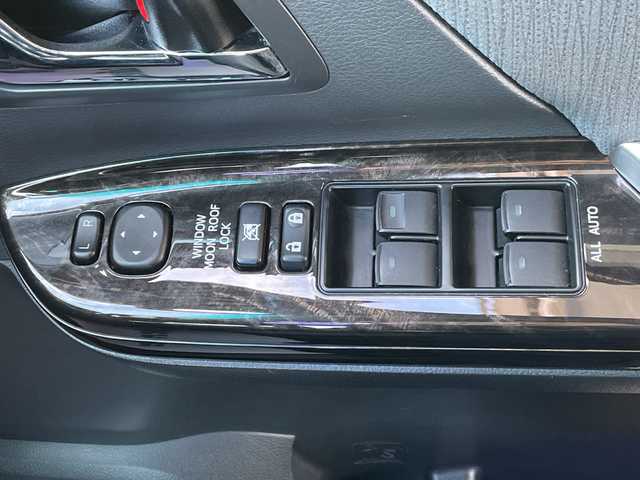 トヨタ アルファードハイブリット SR 福島県 2012(平24)年 9.5万km ブラック １オーナー　モデリスタエアロ　サンルーフ　アルパイン９インチナビ　フリップダウンモニター　両側パワースライドドア　バックカメラ　クルーズコントロール　ＥＴＣ　社外アルミホイール　前後ドライブレコーダー