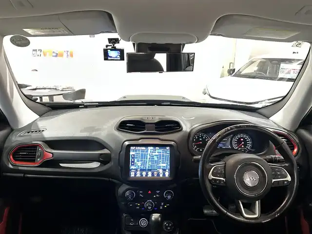 クライスラー・ジープ ジープ レネゲード トレイルホーク 道央・札幌 2019(令1)年 2.8万km ブラック Uconnectナビ/フルセグテレビ/USB/BT/バックカメラ/パークセンス/クルーズコントロール/ブラインドスポットアシスト/レーンセンス/前面衝突警報/セレクテレインシステム/LEDヘッドライト