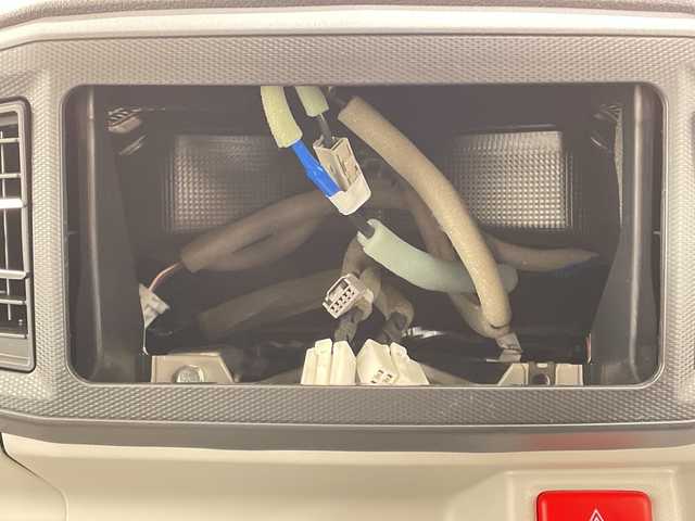 ダイハツ ミラ イース X SAⅢ 道央・札幌 2025(令7)年 0.1万km シャイニングホワイトパール /オーディオレス//バックカメラ取付有//４WD//スマートアシスト車//衝突軽減ブレーキ//オートライト//オートハイビーム//コーナーセンサー//横滑り防止装置//アイドリングストップ//パワーウィンドウ