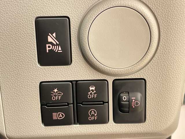 ダイハツ ミラ イース X SAⅢ 道央・札幌 2025(令7)年 0.1万km シャイニングホワイトパール /オーディオレス//バックカメラ取付有//４WD//スマートアシスト車//衝突軽減ブレーキ//オートライト//オートハイビーム//コーナーセンサー//横滑り防止装置//アイドリングストップ//パワーウィンドウ