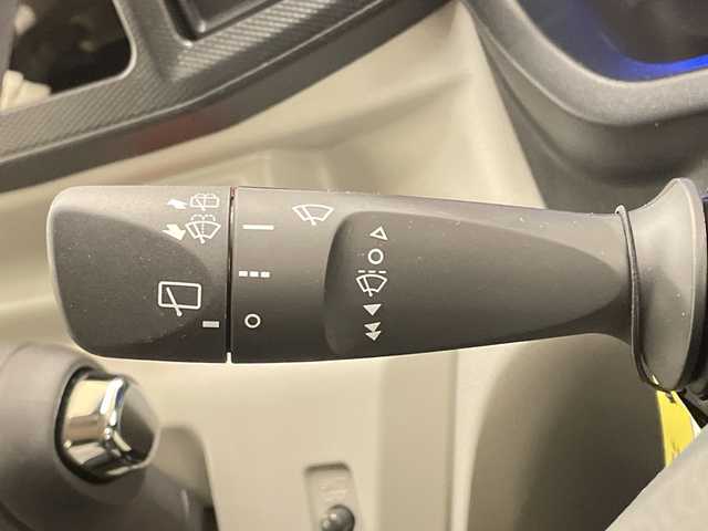 ダイハツ ミラ イース X SAⅢ 道央・札幌 2025(令7)年 0.1万km シャイニングホワイトパール /オーディオレス//バックカメラ取付有//４WD//スマートアシスト車//衝突軽減ブレーキ//オートライト//オートハイビーム//コーナーセンサー//横滑り防止装置//アイドリングストップ//パワーウィンドウ