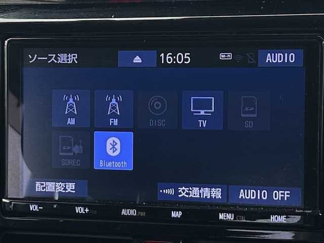 トヨタ ルーミー カスタムG 宮城県 2019(平31)年 6.1万km パールホワイトⅢ スマートアシスト3/・衝突回避支援ブレーキ機能/・衝突警報機能/・車線逸脱警報機能/・誤発進抑制制御機能/・先行車発進お知らせ機能/・オートハイビーム/・コーナーセンサー/純正9インチナビ（NSZT-Y68T）/・CD/DVD/・Bluetooth/・フルセグTV/バックモニター/ビルトインETC/ドライブレコーダー/両側パワースライドドア/前席シートヒーター/革巻きステアリング/クルーズコントロール/ステアリングスイッチ/LEDヘッドランプ/フォグランプ/オートライト/スマートキー＆プッシュスタート/スペアキー/電動格納ミラー/純正14インチAW/フロアマット/ドアバイザー/Wエアバッグ/取扱説明書/保証書