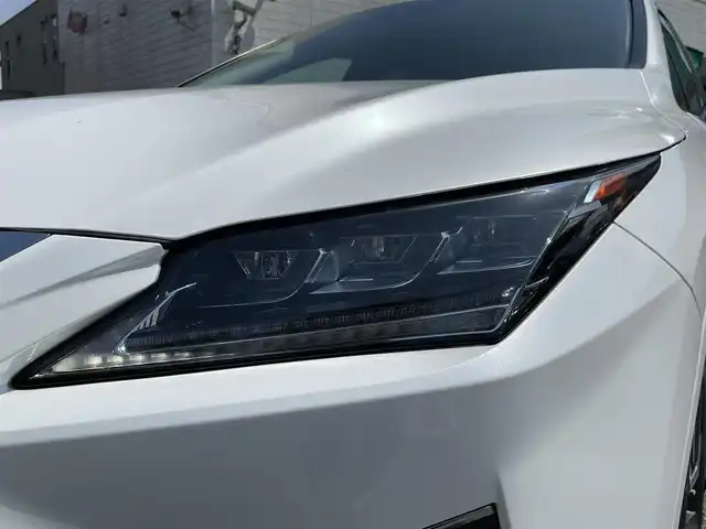 レクサス ＲＸ 450h 東京都 2016(平28)年 2.9万km ソニッククォーツ ワンオーナー/TRDエアロ/・フロントスポイラー/サイドスカート/・スポーツマフラー＆リヤディフューザー/本革シート/前席シートヒーター/ベンチレーション/ムーンルーフ/三眼LEDヘッドランプ/ルーフレール/純正12.3インチナビ/・プレミアムサウンドシステム（12スピーカ）/・フルセグTV/Bluetoothオーディオ/DVD/後席モニター×2（TVM-PW900）/ヘッドアップディスプレイ/ステアリングヒーター/純正アルミホイール20インチ/ビルトインETC2.0/純正フロアマット/保証書/取扱説明書/スペアキー+カードキー