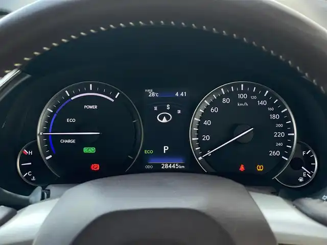 レクサス ＲＸ 450h 山梨県 2016(平28)年 2.9万km ソニッククォーツ ワンオーナー/TRDエアロ/・フロントスポイラー/サイドスカート/・スポーツマフラー＆リヤディフューザー/本革シート/前席シートヒーター/ベンチレーション/ムーンルーフ/三眼LEDヘッドランプ/ルーフレール/純正12.3インチナビ/・プレミアムサウンドシステム（12スピーカ）/・フルセグTV/Bluetoothオーディオ/DVD/後席モニター×2（TVM-PW900）/ヘッドアップディスプレイ/ステアリングヒーター/純正アルミホイール20インチ/ビルトインETC2.0/純正フロアマット/保証書/取扱説明書/スペアキー+カードキー