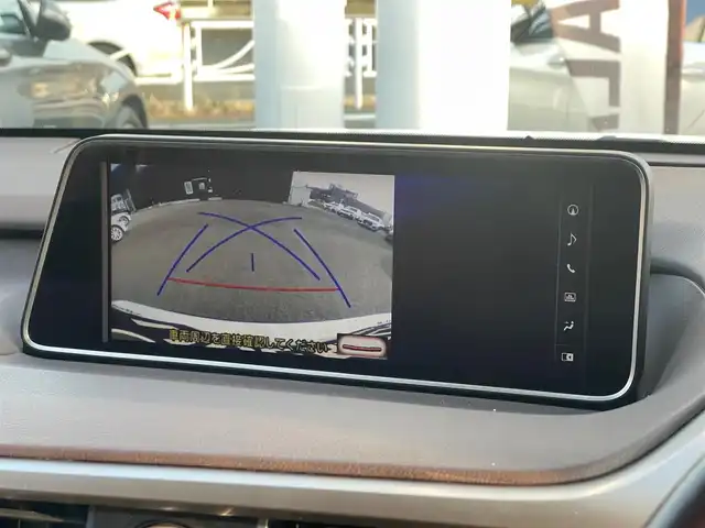 レクサス ＲＸ 450h 山梨県 2016(平28)年 2.9万km ソニッククォーツ ワンオーナー/TRDエアロ/・フロントスポイラー/サイドスカート/・スポーツマフラー＆リヤディフューザー/本革シート/前席シートヒーター/ベンチレーション/ムーンルーフ/三眼LEDヘッドランプ/ルーフレール/純正12.3インチナビ/・プレミアムサウンドシステム（12スピーカ）/・フルセグTV/Bluetoothオーディオ/DVD/後席モニター×2（TVM-PW900）/ヘッドアップディスプレイ/ステアリングヒーター/純正アルミホイール20インチ/ビルトインETC2.0/純正フロアマット/保証書/取扱説明書/スペアキー+カードキー