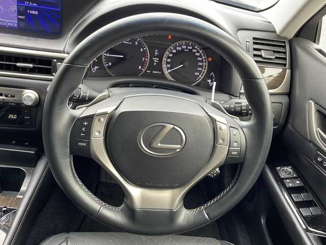 レクサス ＧＳ 250 Iパッケージ 新潟県 2012(平24)年 6.7万km 黒 純正HDDナビ/（BT／AM/ FM／DVD）/バックカメラ/サンルーフ/黒革シート/クルーズコントロール/パワーシート（運転席＋助手席）/シートヒーター（運転席＋助手席）/エアシート（運転席＋助手席）/シートメモリー/ステアリングスイッチ/パドルシフト/LEDヘッドライト/フォグランプ/オートライト/ETC２．０/保証書/取り扱い説明書/スペアキー