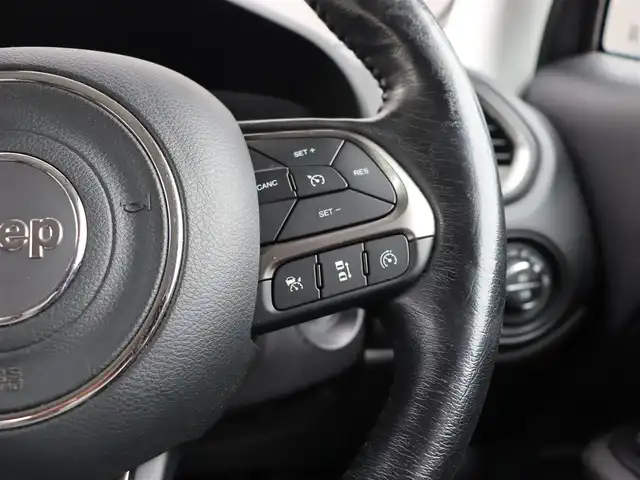 クライスラー・ジープ ジープ レネゲード リミテッド 長野県 2020(令2)年 5.4万km グレー 純正Uconnectオーディオ/バックカメラ/ACC/衝突軽減ブレーキ/Lane/ParkSense/ブラインドスポットモニター/シートヒーター/ステアリングヒーター/スマートキー/LEDライト/純正17AW