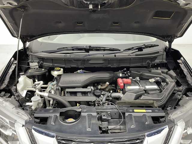 日産 エクストレイル 20X 千葉県 2017(平29)年 6万km ダイヤモンドブラック プロパイロット/デジタルインナーミラー/エマージェンシーブレーキ/・踏み間違い防止アシスト/・車線逸脱警報/・進入禁止標識検知/・前後コーナーセンサー/純正7インチメモリーナビ/フルセグTV/Bluetoothオーディオ接続/アラウンドビューカメラ/カプロンシート/LEDヘッドライト/LEDフォグランプ/パワーバックドア/スマートキー
