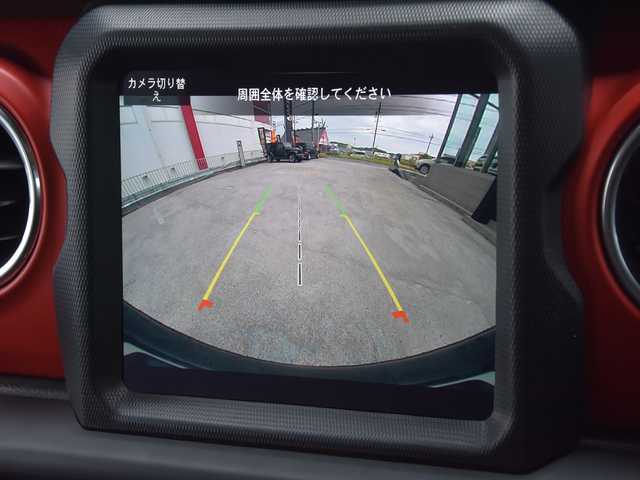 クライスラー・ジープ ラングラー アンリミテッド ルビコン 和歌山県 2021(令3)年 4.8万km 緑 100台限定車 /サージグリーン /黒革 /純正ナビ /フルセグ /Bカメラ /サイドカメラ /Apple carplay /ステアリングヒーター /シートヒーター /ACC /専用17AW /ロックレール /コーナーセンサー /LEDヘッドライト /ETC