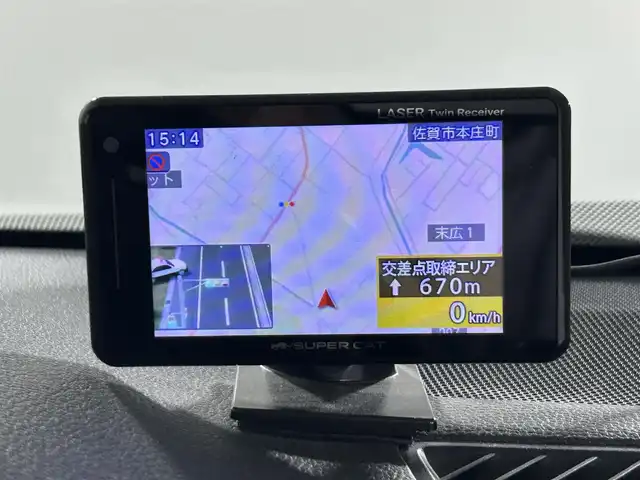 トヨタ ＲＡＶ４ G Zパッケージ 佐賀県 2019(令1)年 5.5万km ホワイトパールクリスタルシャイン 純正9インチナビ/フルセグTV/CD/DVD/Bluetooth/サンルーフ/バックカメラ　/デジタルインナールームミラー/衝突被害軽減システム/レーダークルーズコントロール/レーンアシスト/ロードサインアシスト/クリアランスソナー/オートライト/オートマチックハイビーム/ダウンヒルアシストコントロール/電子パーキング/オートブレーキホールド/前方ドライブレコーダー/ステアリングヒーター/ビルトインETC2.0/ルーフキャリア/パワーバックドア/LEDヘッドライト/フォグライト/運転席パワーシート/運転席・助手席シートヒーター/運転席メモリーシート/合皮シート/ISOFIX対応シート