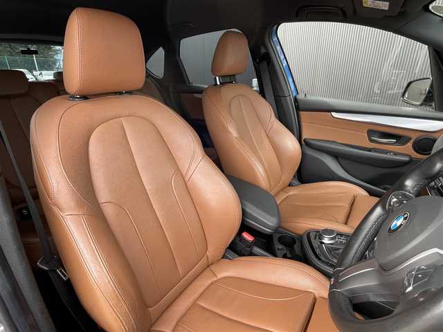 ＢＭＷ ２２５ＸＥ アイパフォーマンス アクティブツアラー Mスポーツ 長野県 2018(平30)年 5万km エストリル・ブルー ・茶革シート/・ACC /・HUD /・純正HDDナビ /・TV /・Bカメラ /・ETC /・シートヒーター/・PWシート/・パワーバックドア/・パークディスタンスコントロール /・インテリジェントセーフティ/・LEDヘッドライト
