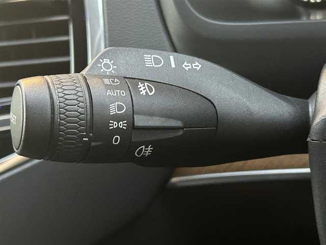 ボルボ ＸＣ９０ D5 AWD インスクリプション 福岡県 2019(令1)年 5.6万km オニキスブラックP インテリＳ/ＡＣＣ/黒革シート/エアシート/シートヒーター/純正ナビ/・Ａｐｐｌｅｃａｒｐｌａｙ・ａｎｄｒｏｉｄａｕｔｏ・BT　/全方位カメラ/パワーバックドア/ＬＥＤライト/オートハイビーム/純正２０インチＡＷ/ＥＴＣ