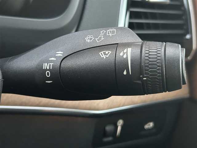 ボルボ ＸＣ９０ D5 AWD インスクリプション 福岡県 2019(令1)年 5.6万km オニキスブラックP インテリＳ/ＡＣＣ/黒革シート/エアシート/シートヒーター/純正ナビ/・Ａｐｐｌｅｃａｒｐｌａｙ・ａｎｄｒｏｉｄａｕｔｏ・BT　/全方位カメラ/パワーバックドア/ＬＥＤライト/オートハイビーム/純正２０インチＡＷ/ＥＴＣ