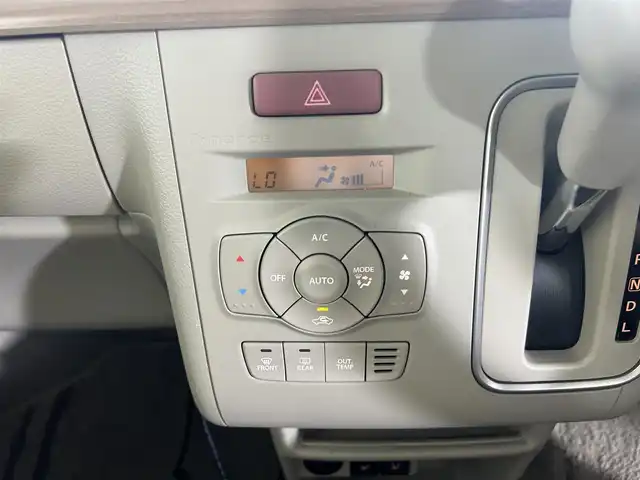 スズキ ラパン X 佐賀県 2022(令4)年 1.6万km コフレピンクパールメタリック/ホワイト2トーンルーフ 衝突軽減ブレーキ/社外7インチディスプレイオーディオ/CD/DVD/AM/FM/Bluetooth/バックカメラ /レーンキープアシスト/前後ドライブレコーダー/ETC/シートヒーター/コーナーセンサー /HIDライト/オートライト/ステアリングスイッチ/スマートキー/スペアキー/フロアマット/純正14インチアルミホイール