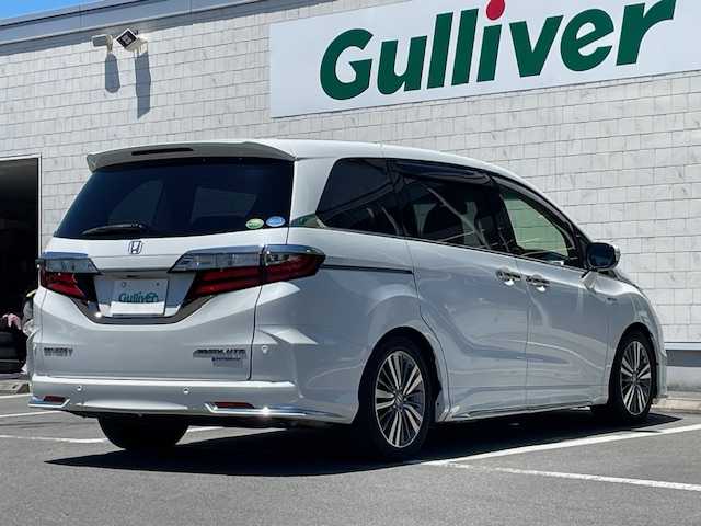 ホンダ オデッセイ ハイブリッド アブソルート ホンダセンシング 静岡県 2019(平31)年 6.9万km プラチナホワイトパール 純正ナビ/地デジTV/純正CD/DVD/Bluetooth/バック/全方位カメラ/フリップダウンリアモニター/両側パワースライドドア/ホンダセンシング/レーダークルーズコントロール/純正17インチAW/2.0ETC/スマートキー/スペアキー