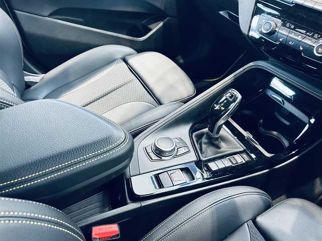 ＢＭＷ Ｘ２ xDrive 18d MスポーツX 大阪府 2020(令2)年 4.4万km 白 コンフォートP/インテリジェントセーフティ/ハーフレザー/シートヒーター/純正ナビ/バックカメラ/純正19インチAW/LEDヘッドライト/電動リアゲート/クリアランスソナー