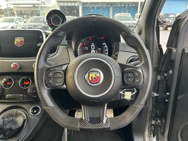 アバルト ５９５ コンペティツィオーネ 滋賀県 2019(平31)年 4.5万km ガンＭ 5MT/Sabeltシート/レッドキャリパー/純正ディスプレイオーディオ/バックカメラ/バックソナー/ETC/ドライブレコーダー/保証書/取説/スペアキー
