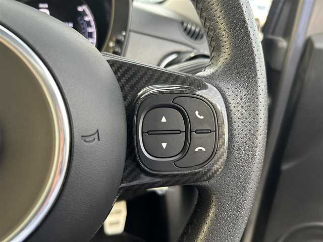 アバルト ５９５ コンペティツィオーネ 滋賀県 2019(平31)年 4.5万km ガンＭ 5MT/Sabeltシート/レッドキャリパー/純正ディスプレイオーディオ/バックカメラ/バックソナー/ETC/ドライブレコーダー/保証書/取説/スペアキー