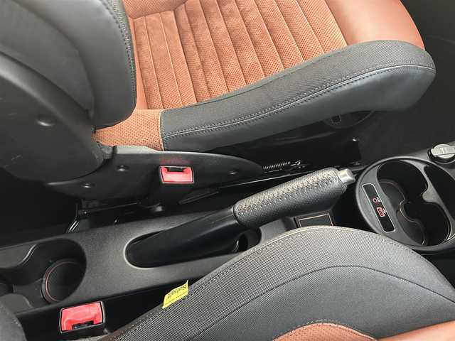 アバルト ５９５ コンペティツィオーネ 滋賀県 2019(平31)年 4.5万km ガンＭ 5MT/Sabeltシート/レッドキャリパー/純正ディスプレイオーディオ/バックカメラ/バックソナー/ETC/ドライブレコーダー/保証書/取説/スペアキー