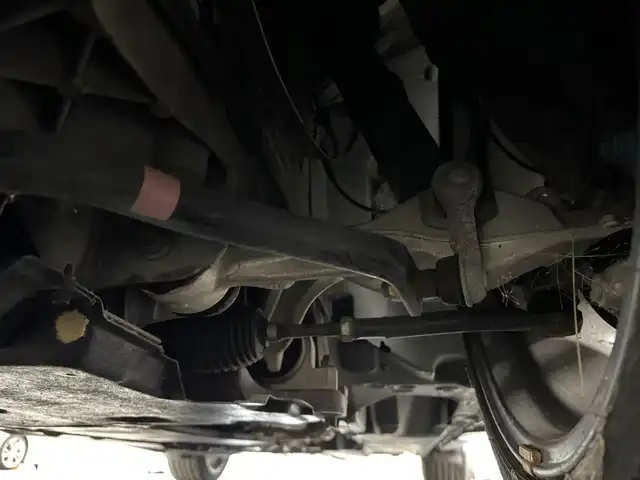 日産 スカイライン 400R 三重県 2020(令2)年 1.2万km メテオフレークブラックパール Pガソリン・ツインターボ/FR/MTモード付フロア7AT/純正 8インチナビ/（AM/FM/CD/DVD/TV/USB/Bluetooth/AUX/Music Box/AppleCarPlay/AndroidAuto）/アラウンドビューモニター（移動物検知機能付）/ETC2.0/安全/・エマージェンシーブレーキ/・車線逸脱警報（LDW）＆車線逸脱防止支援システム（インテリジェントLI）/・後側方車両検知警報（BSI/BSW）/・後退時衝突防止支援システム（BUI）/・前方衝突予測警報（FCW）/・インテリジェントクルコン/・フロント＆バックソナー/・踏み間違い衝突防止アシスト/装備/・本革スポーツシート（黒）/・シートヒーター（D/N）/・サイサポート付パワーシート（Dメモリー付12way/N6way）/・電動チルト・テレスコピックステアリング/・パドルシフト/・LEDヘッドランプ/・ハイビームアシスト/アクティブAFS/・インテリジェントペダル（車間距離維持支援システム）/・雨滴感知式ワイパー/・アルミレッドキャリパー対向ピストンブレーキ/・19inAW/・VR30DDTT V型6気筒・ツインターボエンジン［405馬力［PS］/6400回転、48.4kgm/1600-5200回転（カタログ値）］/など