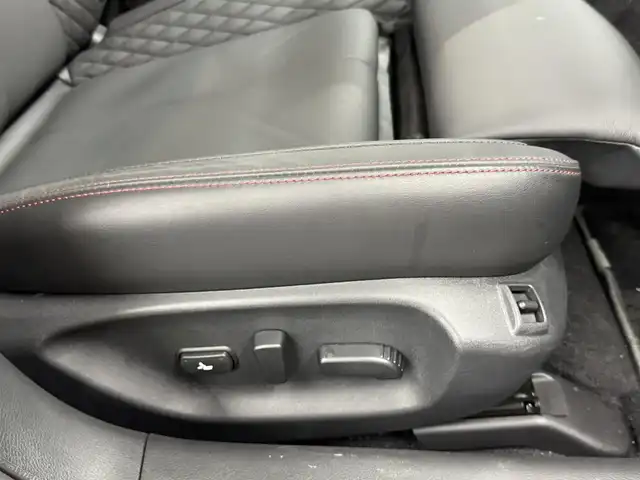 日産 スカイライン 400R 三重県 2020(令2)年 1.2万km メテオフレークブラックパール Pガソリン・ツインターボ/FR/MTモード付フロア7AT/純正 8インチナビ/（AM/FM/CD/DVD/TV/USB/Bluetooth/AUX/Music Box/AppleCarPlay/AndroidAuto）/アラウンドビューモニター（移動物検知機能付）/ETC2.0/安全/・エマージェンシーブレーキ/・車線逸脱警報（LDW）＆車線逸脱防止支援システム（インテリジェントLI）/・後側方車両検知警報（BSI/BSW）/・後退時衝突防止支援システム（BUI）/・前方衝突予測警報（FCW）/・インテリジェントクルコン/・フロント＆バックソナー/・踏み間違い衝突防止アシスト/装備/・本革スポーツシート（黒）/・シートヒーター（D/N）/・サイサポート付パワーシート（Dメモリー付12way/N6way）/・電動チルト・テレスコピックステアリング/・パドルシフト/・LEDヘッドランプ/・ハイビームアシスト/アクティブAFS/・インテリジェントペダル（車間距離維持支援システム）/・雨滴感知式ワイパー/・アルミレッドキャリパー対向ピストンブレーキ/・19inAW/・VR30DDTT V型6気筒・ツインターボエンジン［405馬力［PS］/6400回転、48.4kgm/1600-5200回転（カタログ値）］/など