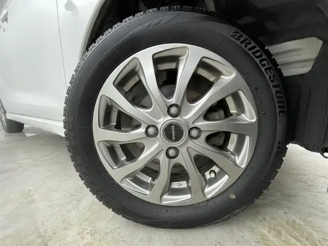 日産 デイズ ルークス ハイウェイスターターボ 群馬県 2014(平26)年 7.5万km ホワイトパール 純正７インチナビ　アラウンドビューモニター　両側パワースライドドア　ＨＩＤオートライト　ベンチシート　社外１４インチアルミホイール　横滑り防止装置　純正フロアマット　スマートキー　プッシュスタート