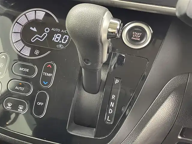日産 デイズ ルークス ハイウェイスターターボ 群馬県 2014(平26)年 7.5万km ホワイトパール 純正７インチナビ　アラウンドビューモニター　両側パワースライドドア　ＨＩＤオートライト　ベンチシート　社外１４インチアルミホイール　横滑り防止装置　純正フロアマット　スマートキー　プッシュスタート