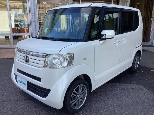 ホンダ Ｎ ＢＯＸ G Lパッケージ 鹿児島県 2013(平25)年 5.3万km プレミアムホワイトパール 純正14インチAW/純正オーディオ/　CD・ラジオ・USB・AUX/スマートキー/チップアップシート/純正フロアーマット/ステアリングスイッチ/新車保証書