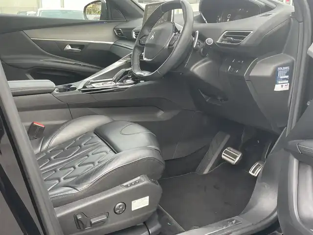 プジョー ３００８ GT ブルー HDi 静岡県 2020(令2)年 1.4万km 黒 ファーストクラスパッケージ/パノラマサンルーフ /ブラックレザーシート シートヒーター /運転席メモリーパワーシート マッサージ/パノラマビューカメラ/OPナビフルセグTV Bluetooth/パワーバックドア /アンビエンスライト/アクティブセーフティブレーキACC/レーンキープ アシスト/ブラインドスポットモニター/ワイヤレス充電/前後ドライブレコーダー/インテリジェントHiビーム/ETC