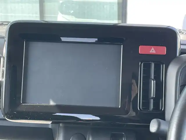 スズキ スペーシア ギア HYBRID XZ 香川県 2024(令6)年 0.3万km 黄Ⅱ ヘッドアップディスプレイ/両側パワースライドドア/シートヒーター/ステアリングヒーター/スズキセーフティサポート/→デュアルカメラブレーキサポート（衝突軽減）/→車線逸脱抑制機能/→アダプティブクルーズコントロール/→誤発進抑制機能/→標識認識機能/ルーフレール/ステアリングヒーター/ステアリングリモコン/LEDオートライト/LEDフォグランプ/電動格納ミラー（ウィンカー付）/12V電源/後席サンシェード/後席オットマン/スマートキー