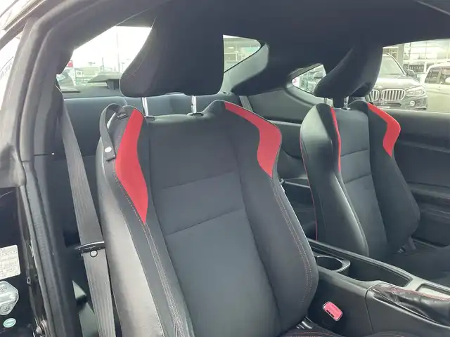 トヨタ ８６ GT 福島県 2013(平25)年 6.9万km クリスタルブラックシリカ 純正SDナビ/バックカメラ/フルセグテレビ/DVD再生可能/純正17インチAW/HIDヘッドライト/フォグランプ/プッシュスタート/保証書