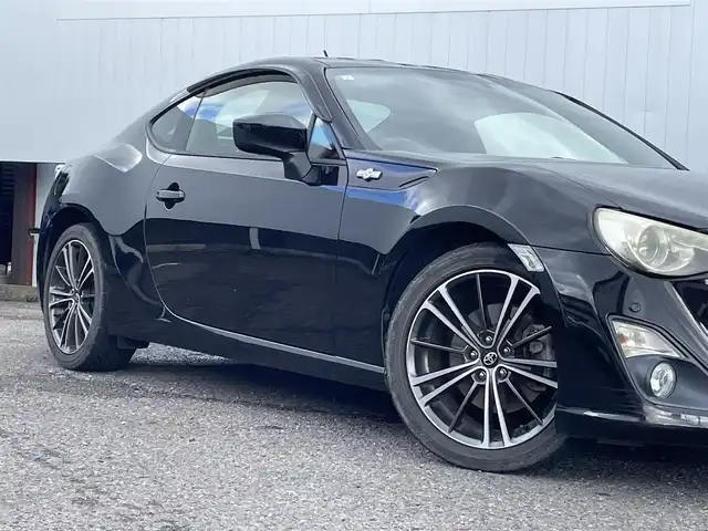 トヨタ ８６ GT 福島県 2013(平25)年 6.9万km クリスタルブラックシリカ 純正SDナビ/バックカメラ/フルセグテレビ/DVD再生可能/純正17インチAW/HIDヘッドライト/フォグランプ/プッシュスタート/保証書