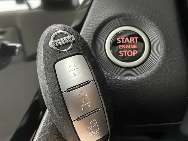 日産 ルークス ハイウェイスター X 茨城県 2021(令3)年 1.6万km ホワイトパール ・純正ディスプレイオーディオ/・Bluetooth/・ビルトインＥＴＣ/・全周囲カメラ/・前方ドライブレコーダー/・片側パワースライドドア/・ＬＥＤヘッドライト/・フォグランプ/・衝突軽減システム